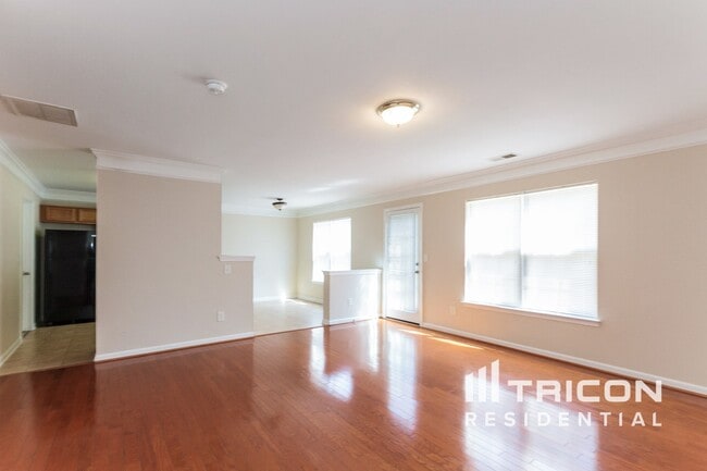 6724 Commack Dr in Charlotte, NC - Building Photo - Building Photo
