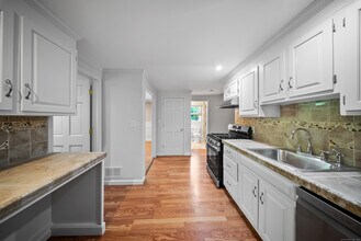 83 Perry Ave in Norwalk, CT - Building Photo - Building Photo