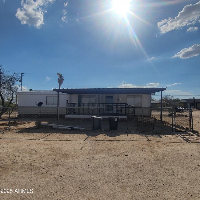 property at 10981 N Faldale Rd