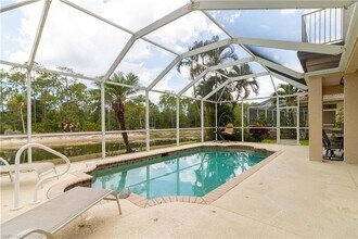 5655 Lago Villaggio Way in Naples, FL - Building Photo - Building Photo