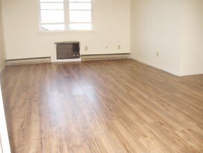 1738 W Cedar St in Allentown, PA - Building Photo - Building Photo