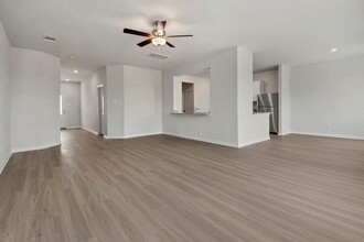 6402 Summer Pass Dr in Houston, TX - Building Photo - Building Photo