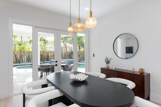 2443 Players Ct in Wellington, FL - Building Photo - Building Photo