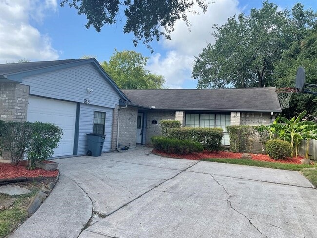 property at 313 Meadow Wood Ct