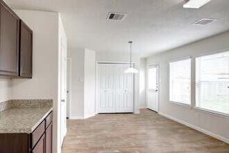 21614 N Werrington Way in Houston, TX - Building Photo - Building Photo