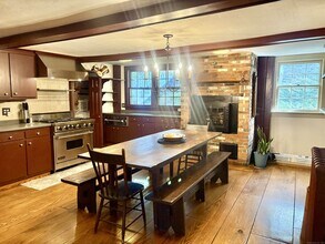 417 Washington St in Norwich, CT - Building Photo - Building Photo