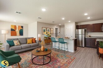 40 Seathorn Path in Palm Coast, FL - Building Photo - Building Photo