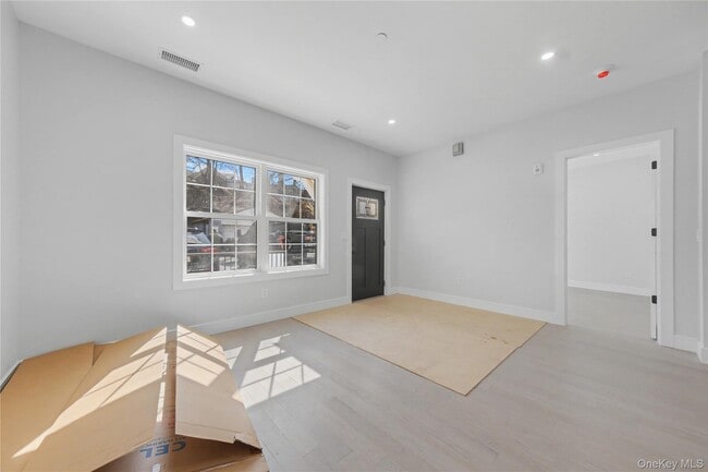 10 Market St in Wappingers Falls, NY - Building Photo - Building Photo