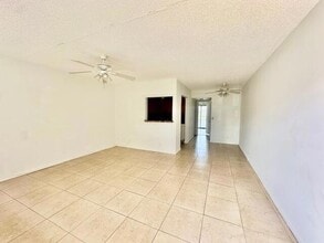 147 Fanshaw D in Boca Raton, FL - Building Photo - Building Photo