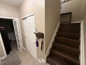 101 Mountainside Dr in Pompton Lakes, NJ - Building Photo - Building Photo