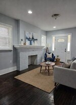 2030 Hazelwood St in Detroit, MI - Building Photo