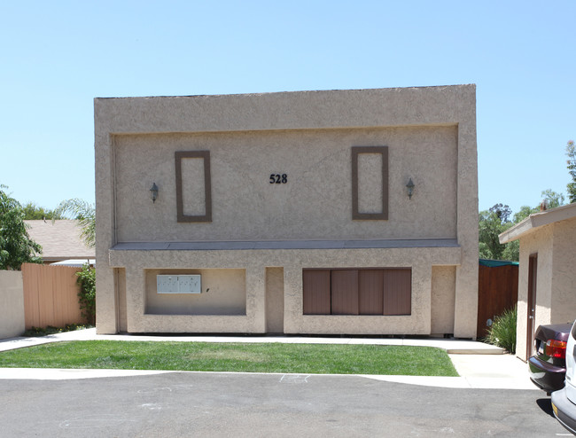 528 Emerald Ave in El Cajon, CA - Building Photo - Building Photo