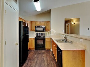 11967 W Granada Rd in Avondale, AZ - Foto de edificio - Building Photo