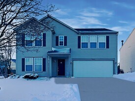 10099 Weeping Cherry Dr in Fishers, IN - Building Photo