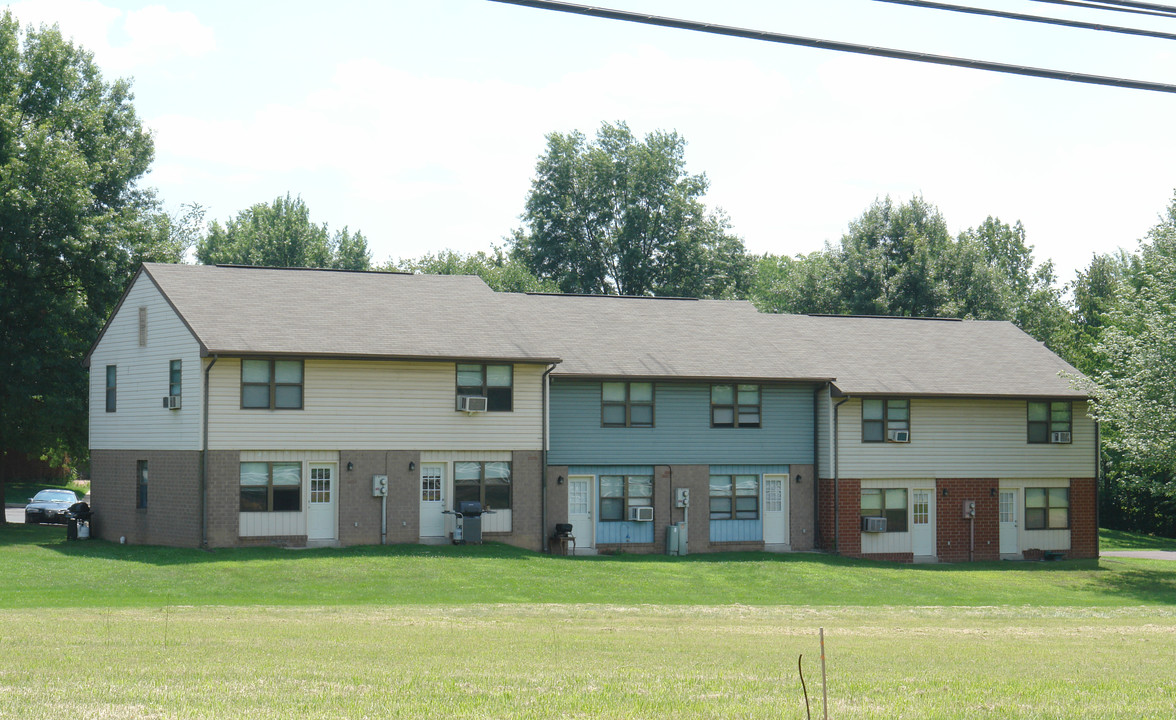 Ridgeview Westlawn Apartments in Danville, PA - Building Photo