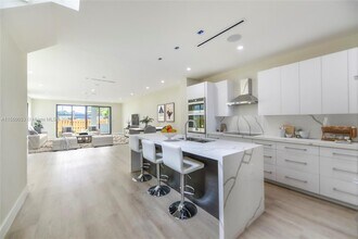 1103 NE 16th Ter in Fort Lauderdale, FL - Building Photo - Building Photo