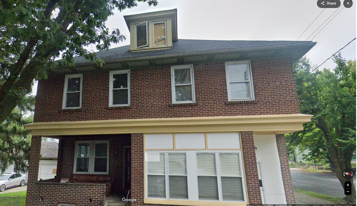 943 Monocacy St in Bethlehem, PA - Foto de edificio