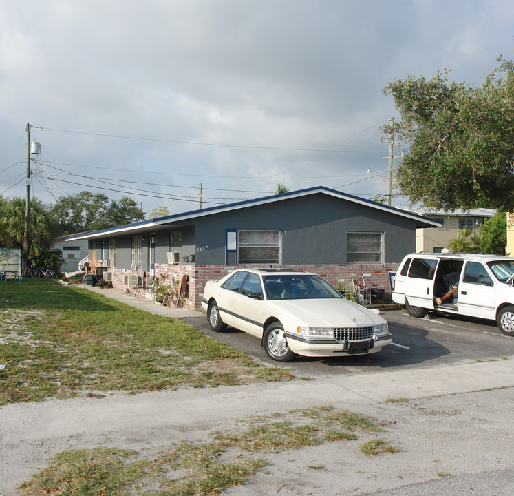 1720-1724 SW 11th St in Fort Lauderdale, FL - Building Photo