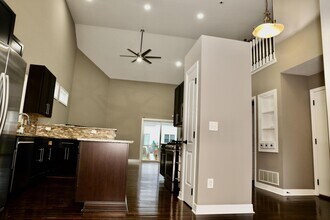 8805 Emerald Hill Dr in Lewis Center, OH - Building Photo - Building Photo