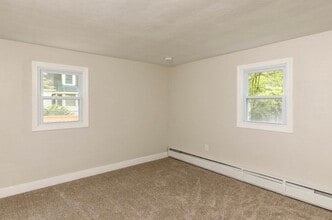 285 Willard St in Leominster, MA - Building Photo - Building Photo