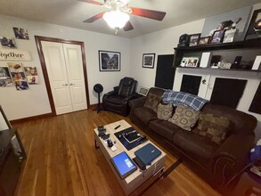 152 Belleville Ave, Unit 3 in Bloomfield, NJ - Building Photo - Building Photo