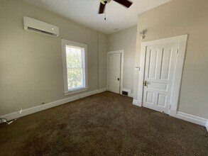 143 N Glenn Ave in Fresno, CA - Building Photo - Building Photo