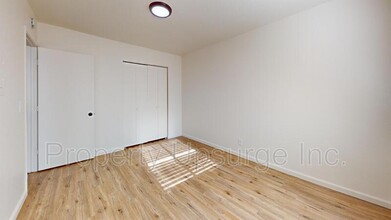 2950 Lanning Ave in Redding, CA - Building Photo - Building Photo