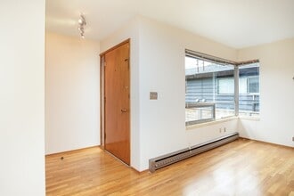 938 NW 57th St in Seattle, WA - Building Photo - Building Photo