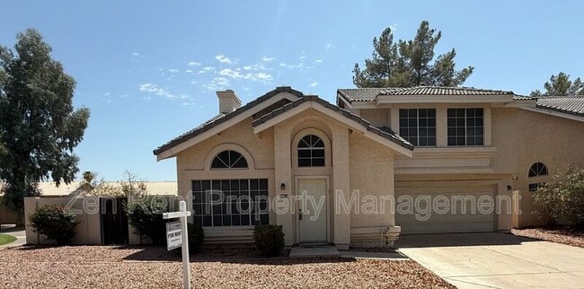 property at 1471 E Park Ave