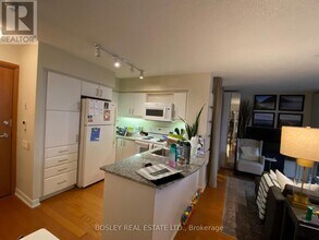33-2333 Sheppard Ave E in Toronto, ON - Building Photo - Building Photo