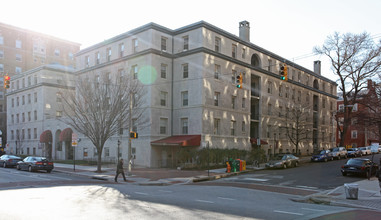 Saint Paul Courts in Baltimore, MD - Building Photo - Building Photo