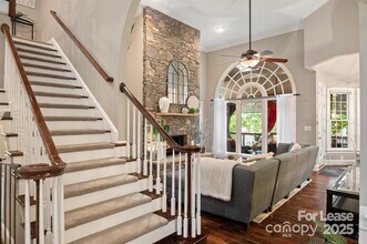 16308 Autumn Creek Ct in Charlotte, NC - Building Photo - Building Photo