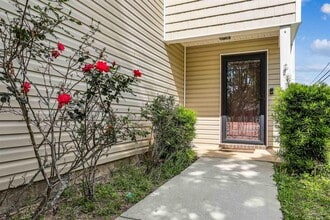 499 Portside Dr in Pensacola, FL - Building Photo - Building Photo