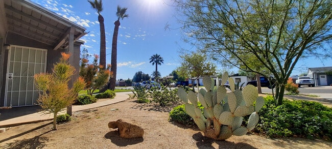 366 E Weldon Ave in Phoenix, AZ - Building Photo - Building Photo