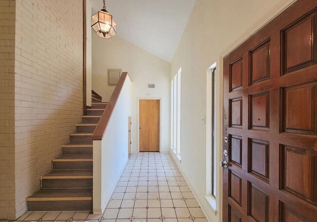 2810 Thorne Creek Ln in Houston, TX - Building Photo - Building Photo