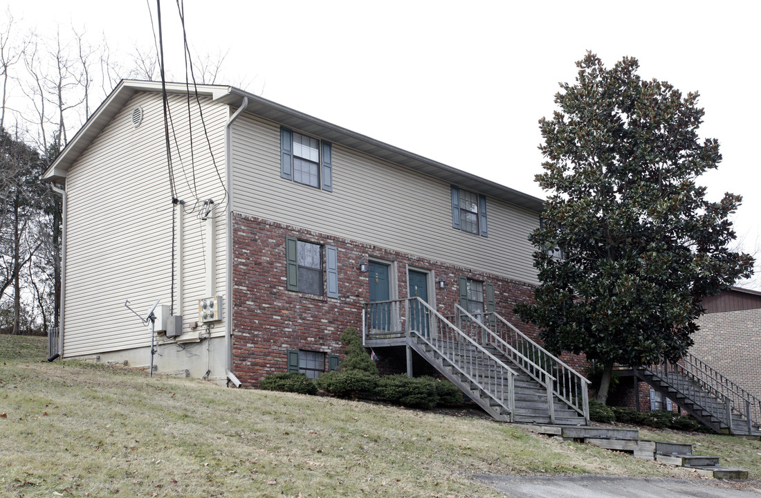 1000-1005 Summerwood Rd in Knoxville, TN - Building Photo