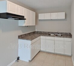 3111 Lowell Ave in Jacksonville, FL - Building Photo - Building Photo