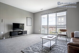 367 Santana Row in San Jose, CA - Building Photo - Building Photo