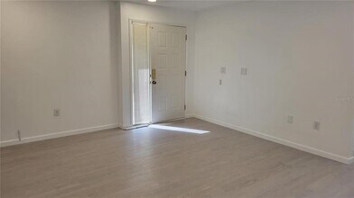5368 Royal Palm Ave in Sarasota, FL - Building Photo - Building Photo