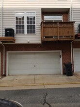 3685 Madison View Ln in Falls Church, VA - Foto de edificio - Building Photo
