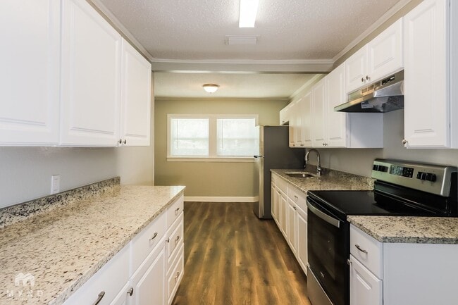 1308 E New Orleans Ave in Tampa, FL - Building Photo - Building Photo