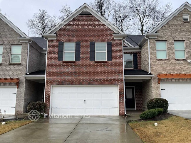 property at 227 Green Bridge Ct SE