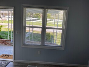 711 Anton St in Athens, TN - Foto de edificio - Building Photo