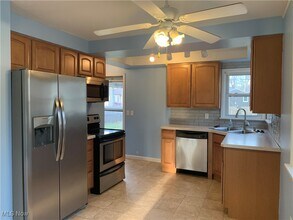 1861 Eaton Dr in Avon, OH - Building Photo - Building Photo
