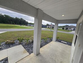 10864 SE 66th Terrace in Belleview, FL - Building Photo - Building Photo