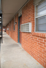 Cornerstone Apartments in Lawton, OK - Building Photo - Building Photo