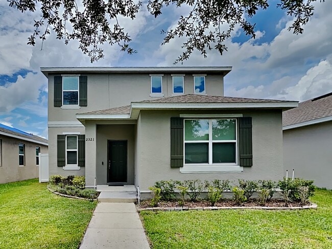 property at 2321 Grasmere View Pkwy N