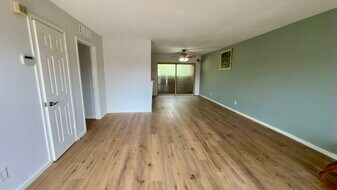 3809 N Braeswood Blvd in Houston, TX - Building Photo