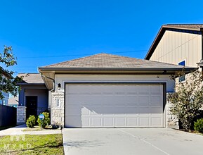 136 Shearwater Ln in Leander, TX - Building Photo - Building Photo