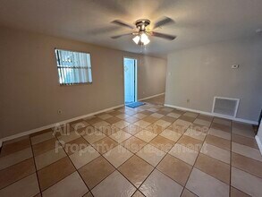 8501 N Temple Ave in Tampa, FL - Building Photo - Building Photo